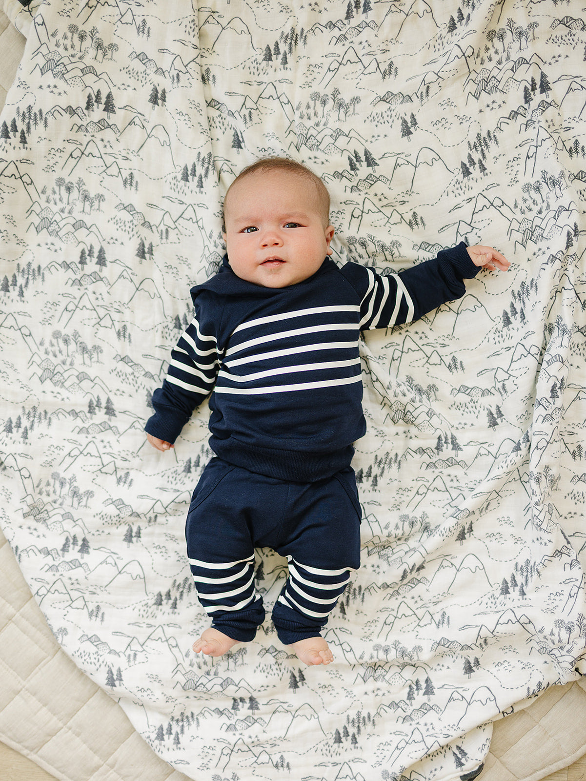 Baby boy navy jogger set with drawstring waist