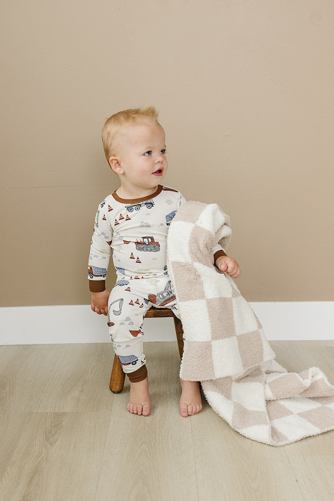 construction-truck-two-piece-bamboo-pajamas