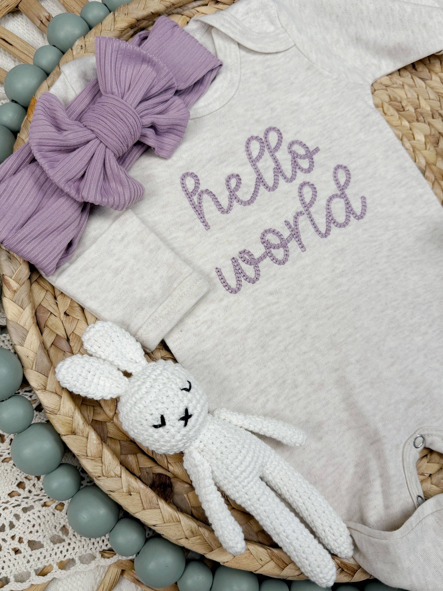 Newborn girl announcement outfit - Hello World